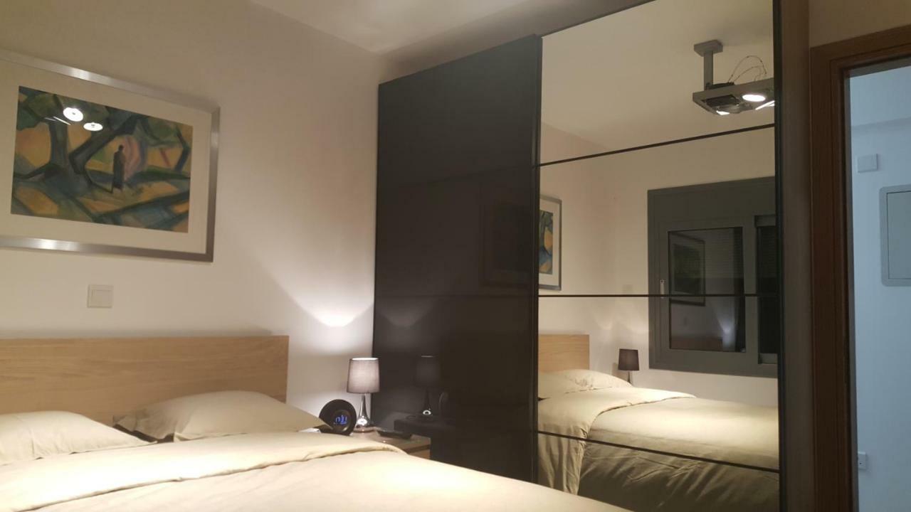 Kennedy Deluxe Suites Нікосія Екстер'єр фото